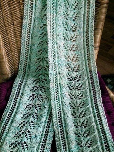 Scarf Knitting Patterns | A Knitting Blog