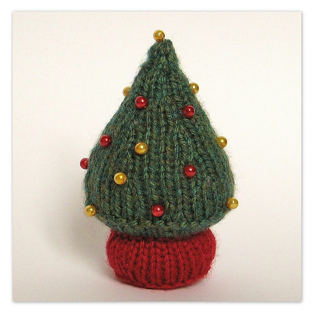 Knitted Christmas Tree Patterns | A Knitting Blog